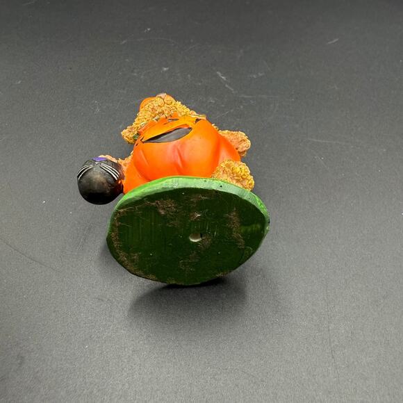 Vintage Pumpkin Teddy Bear Figurine Halloween Mini Statue - Picture 5 of 10